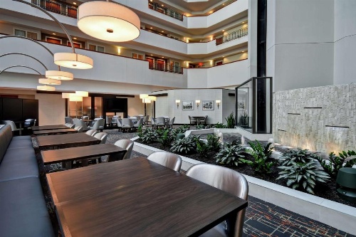 Embassy Suites By Hilton Hotel Little Rock image 40